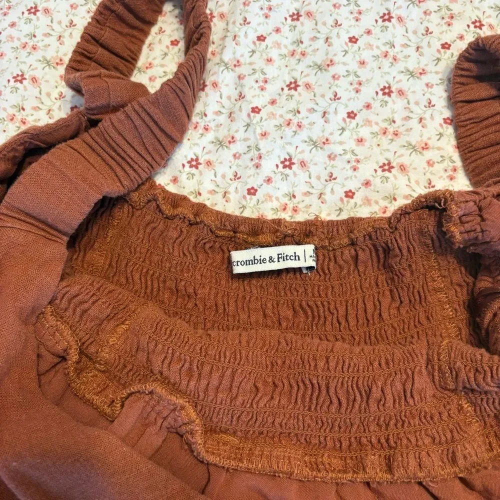 Abercrombie and Fitch Scrunchie Strap Maxi Dress - Picture 7 of 10